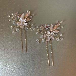 4 pc set Rose Gold flower bridal hair pins